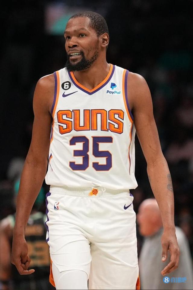 开云-杜兰特重要时刻出色发挥，巴黎圣日耳曼带队取胜！