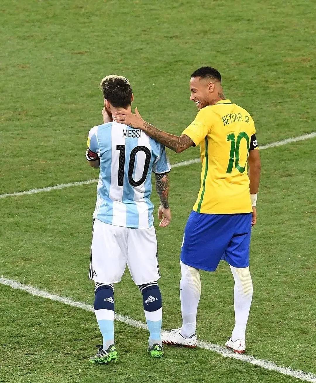 KAIYUN-C罗巅峰对决，字母哥与80激战湖人分钟，高光表现胜负难料！的简单介绍